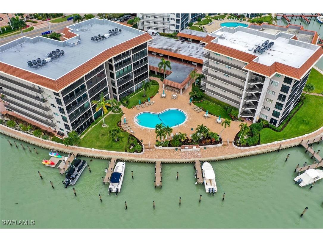 222 Harbour Drive #403 Naples FL 34103 225070078 image25