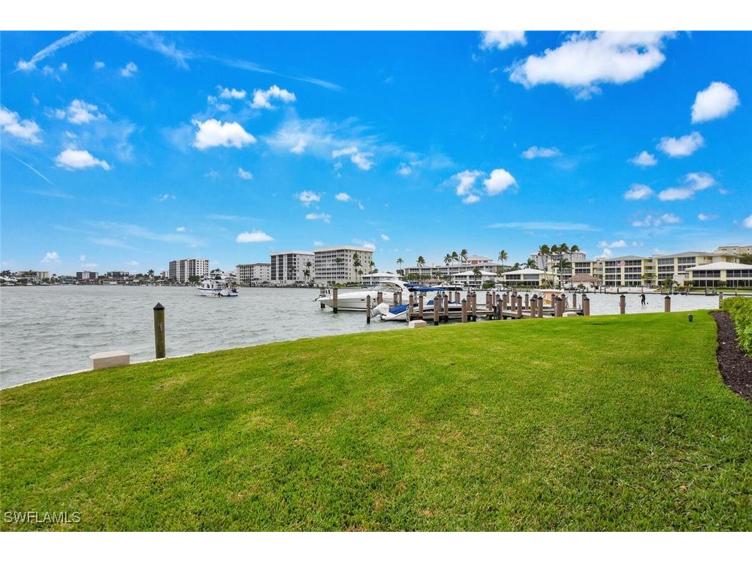 222 Harbour Drive #403 Naples FL 34103 225070078 image30