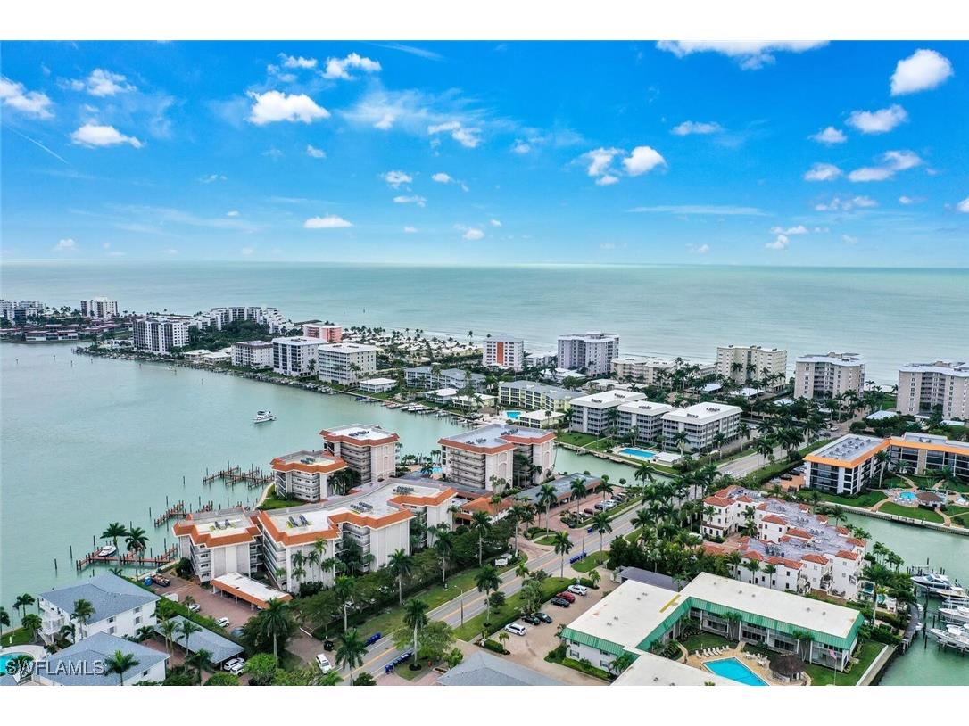 222 Harbour Drive #403 Naples FL 34103 225070078 image32