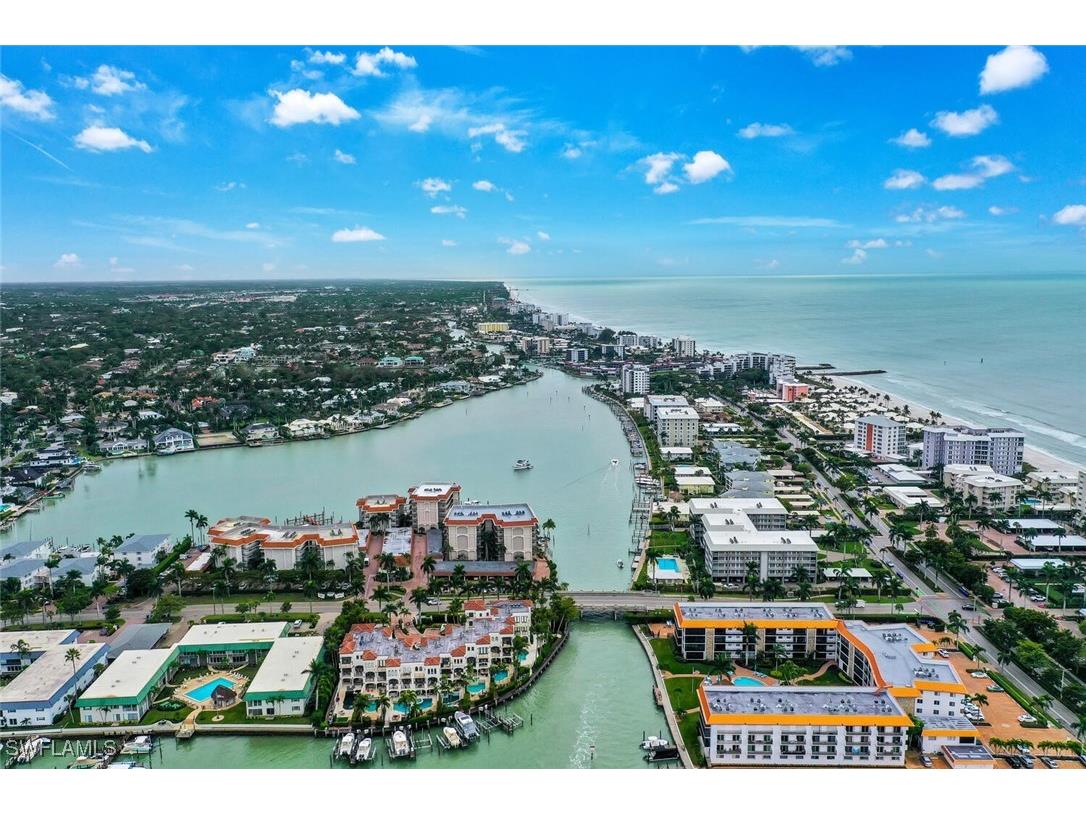 222 Harbour Drive #403 Naples FL 34103 225070078 image36