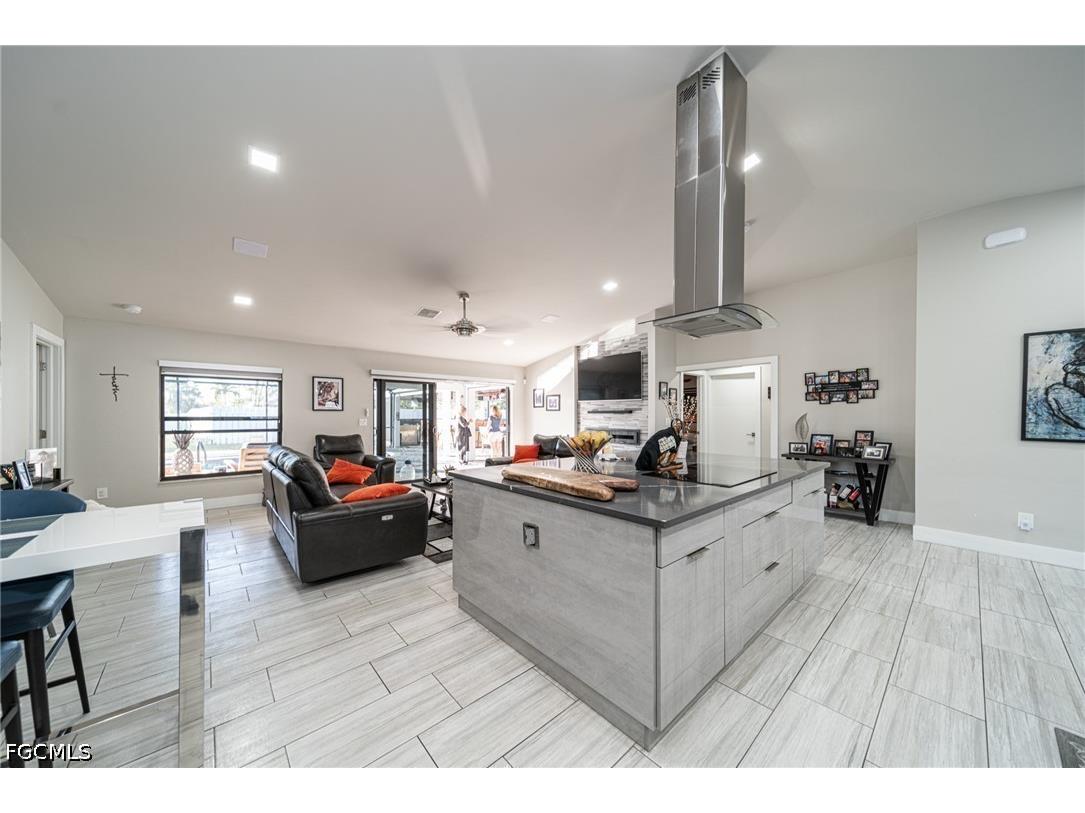 222 NE 22nd Avenue Cape Coral FL 33909 2026028870 image14