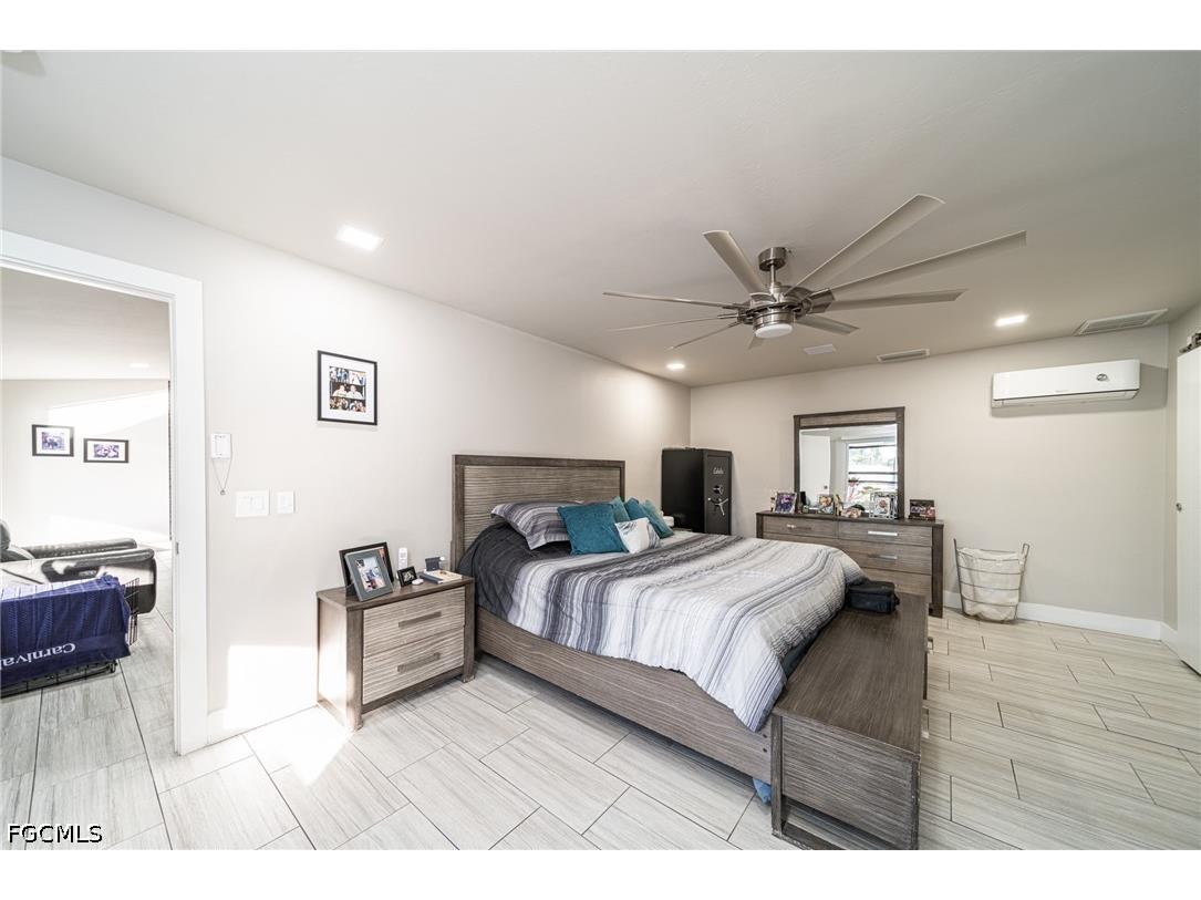 222 NE 22nd Avenue Cape Coral FL 33909 2026028870 image16