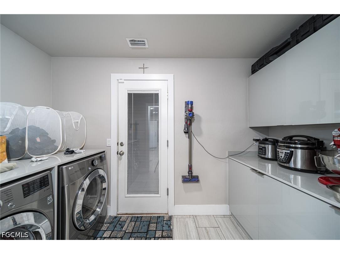 222 NE 22nd Avenue Cape Coral FL 33909 2026028870 image21
