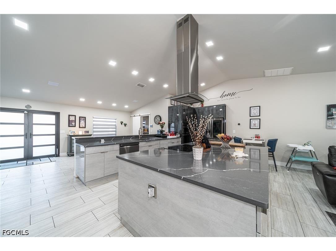 222 NE 22nd Avenue Cape Coral FL 33909 2026028870 image9