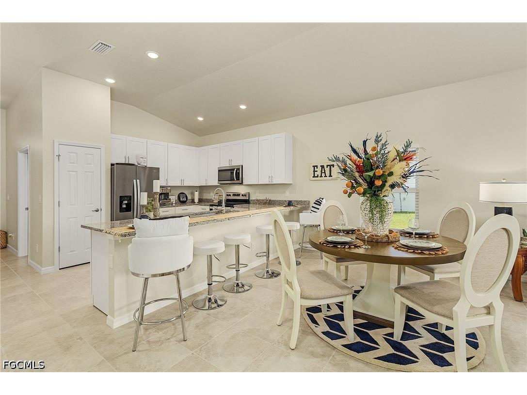 222 NW 4th Terrace Cape Coral FL 33993 2026023019 image9