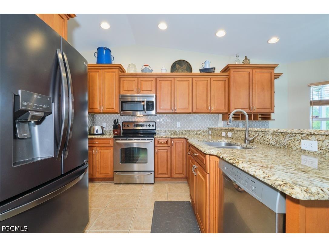 2220 Canton Avenue Alva FL 33920 2026016868 image7