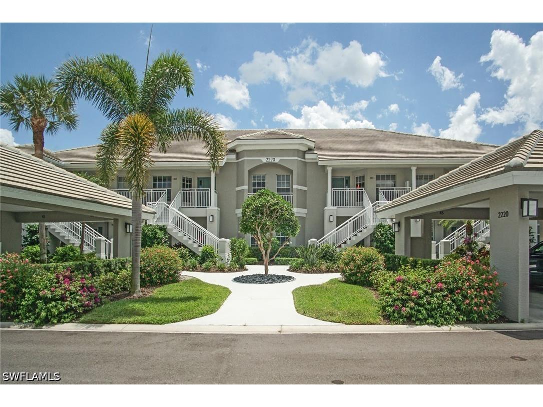 2220 Chesterbrook Court #204 Naples FL 34109 226016365 image2