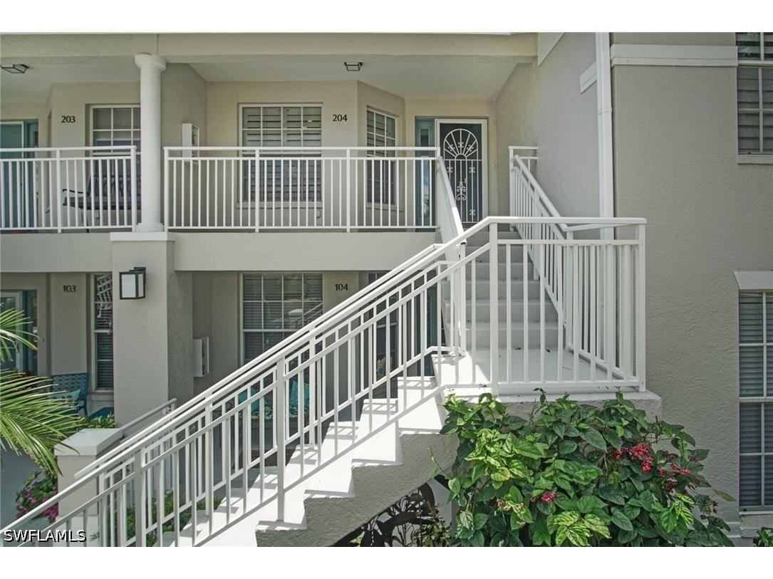 2220 Chesterbrook Court #204 Naples FL 34109 226016365 image4