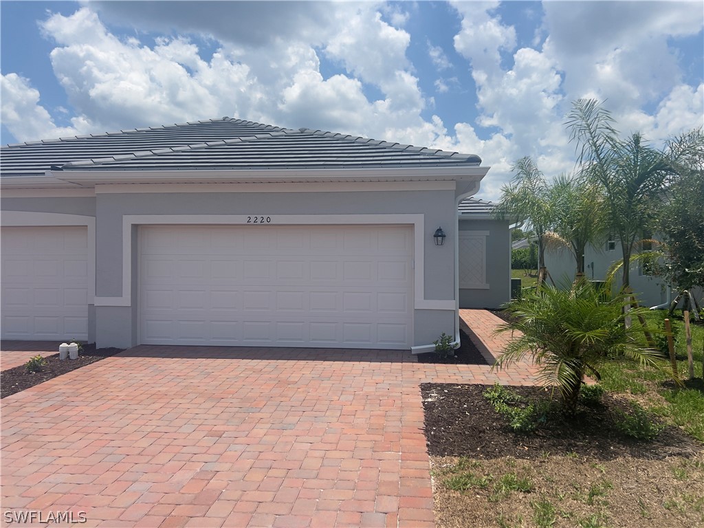 2220 Dragonfruit Way Naples FL 34120 224048014 image1