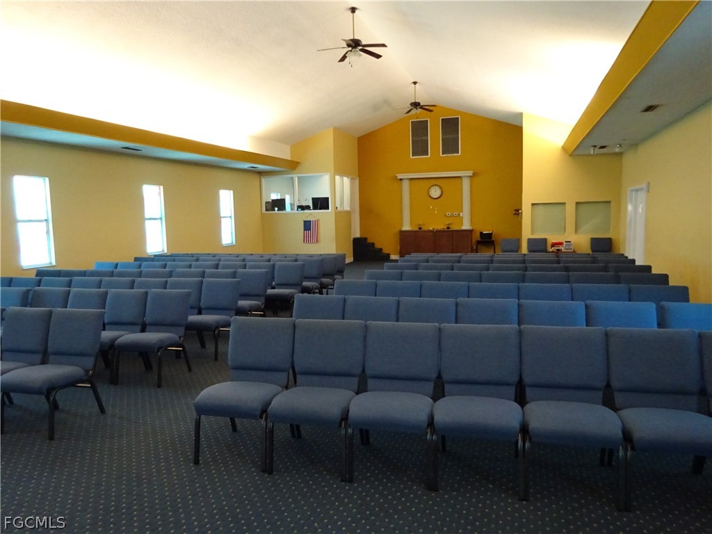2220 Hunter Street Fort Myers FL 33901 2026003486 image1