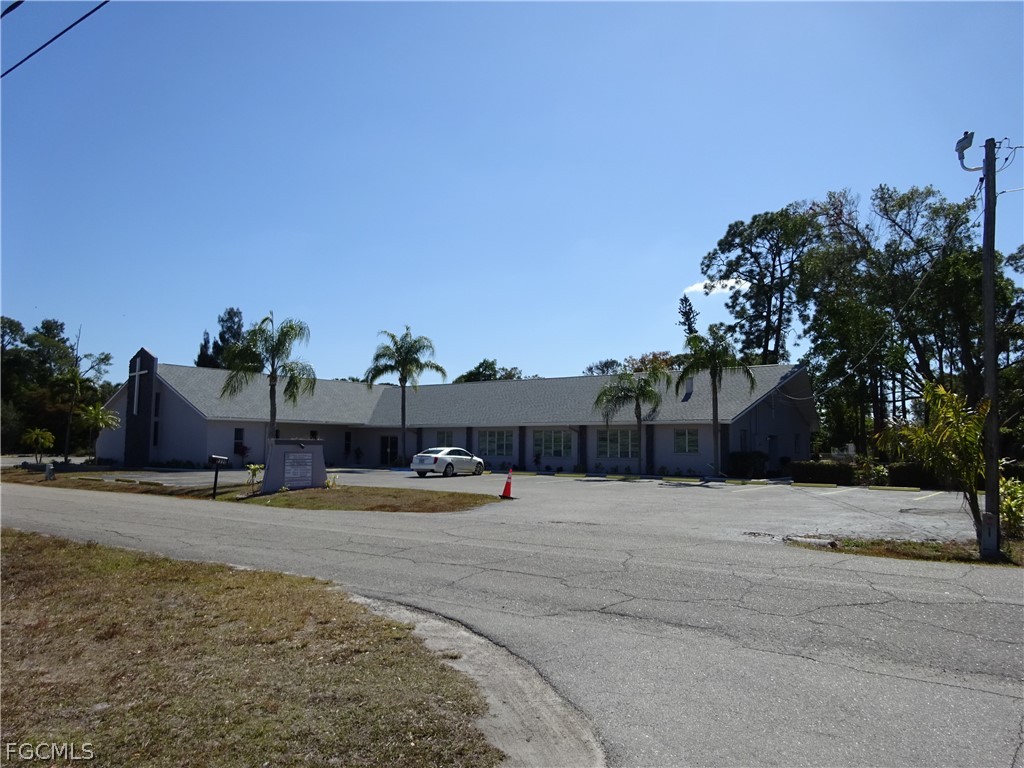 2220 Hunter Street Fort Myers FL 33901 2026003486 image6