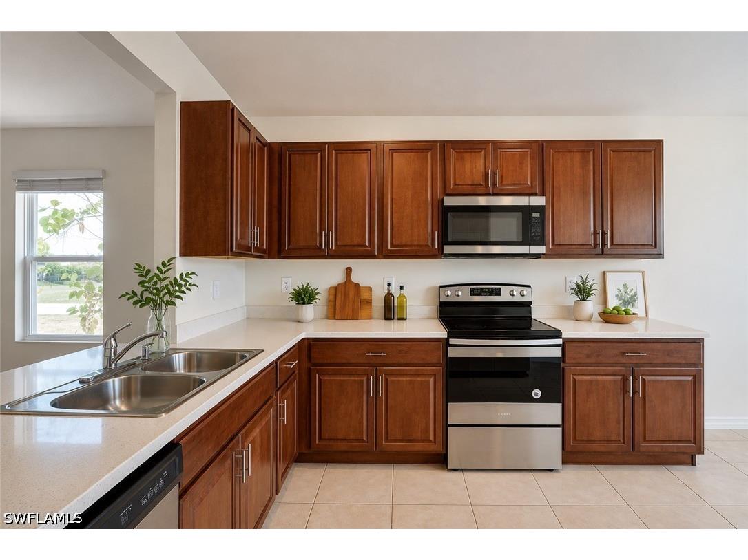2220 NE 5th Avenue Cape Coral FL 33909 226019418 image7