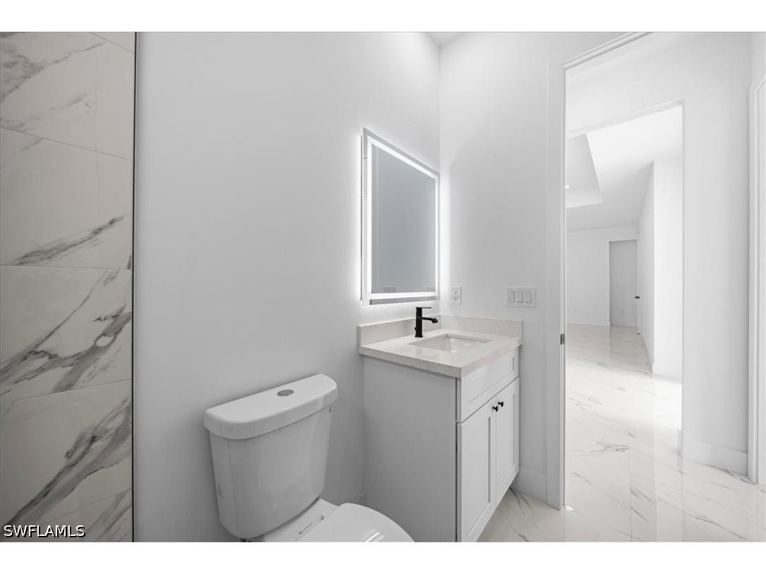 2220 NE 9th Place Cape Coral FL 33909 226017730 image19