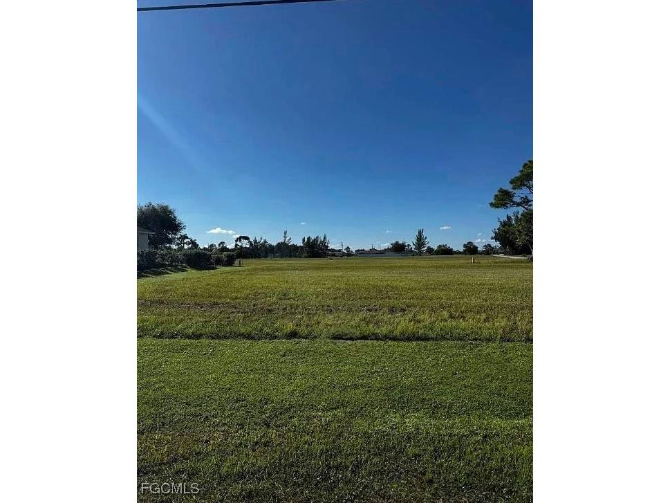 2220 NW 14th Terrace Cape Coral FL 33993 2026006082 image1