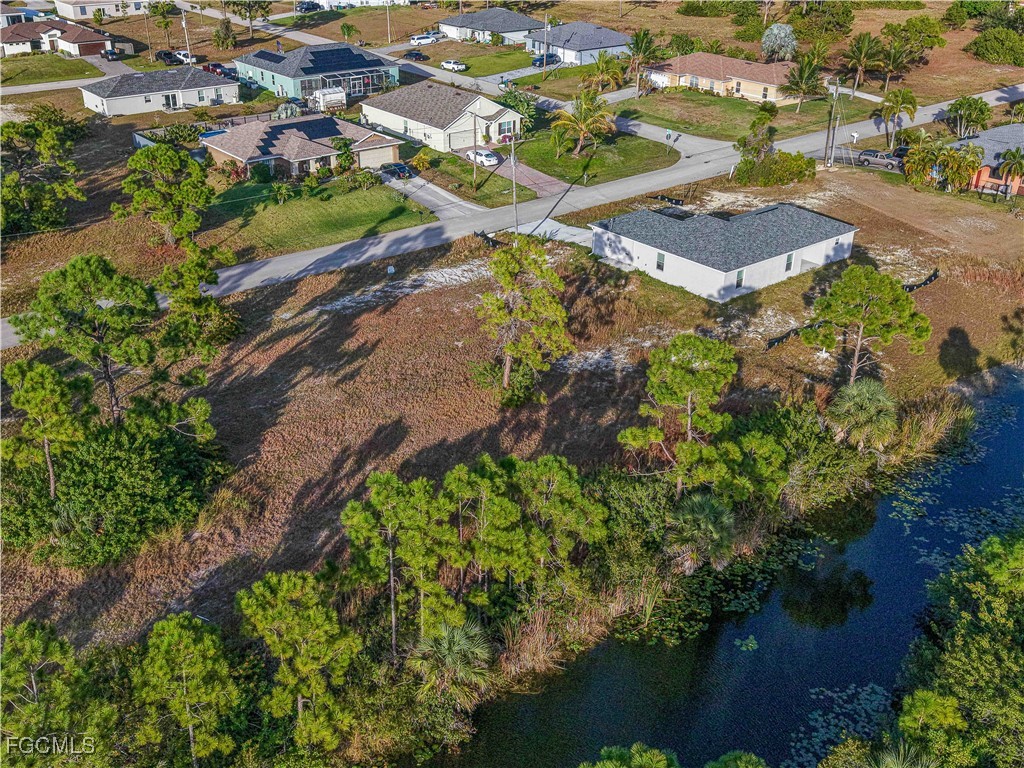 2220 NW 30th Terrace Cape Coral FL 33993 2025021830 image4