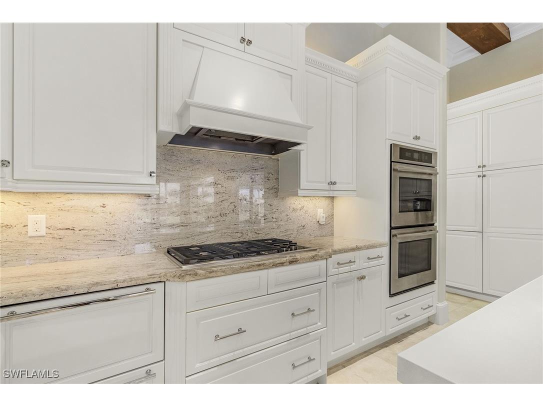 2220 Residence Circle Naples FL 34105 226000902 image9