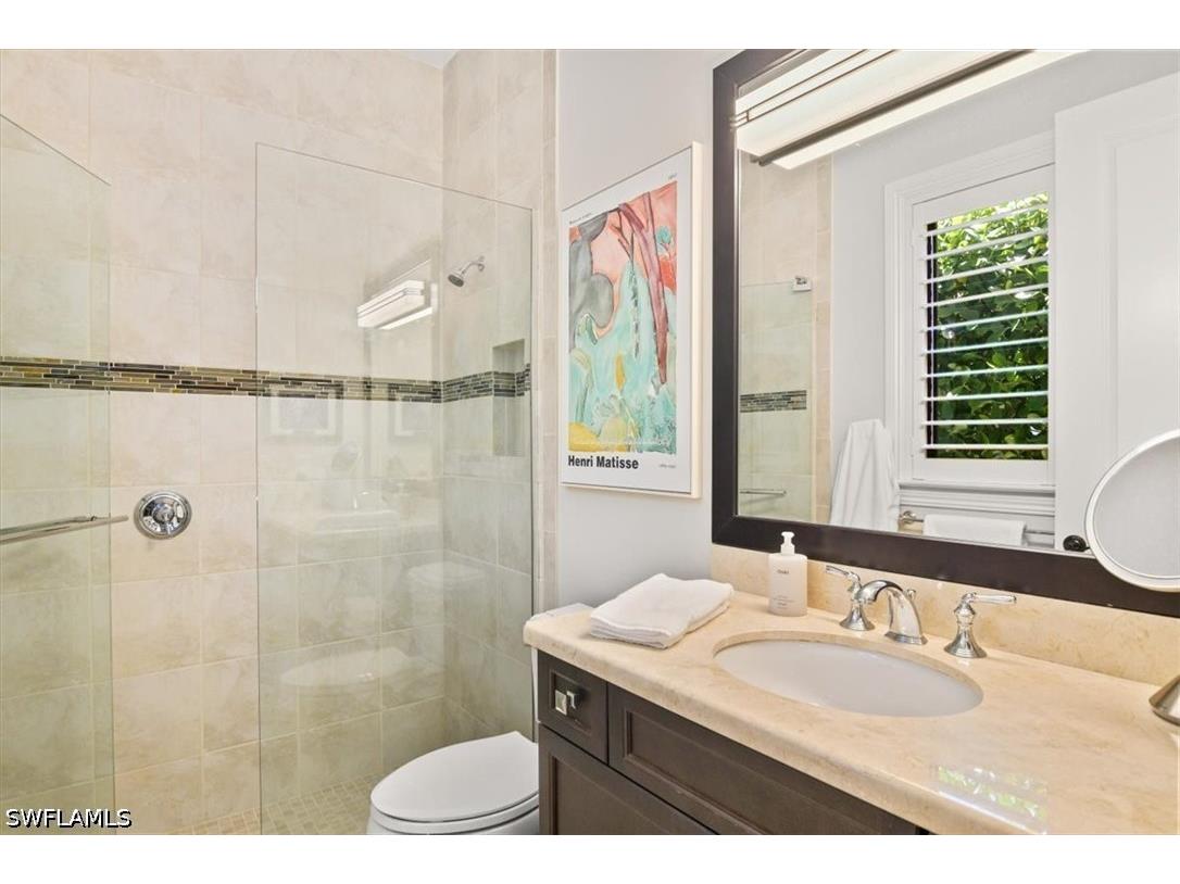 2220 Residence Circle Naples FL 34105 226018715 image25