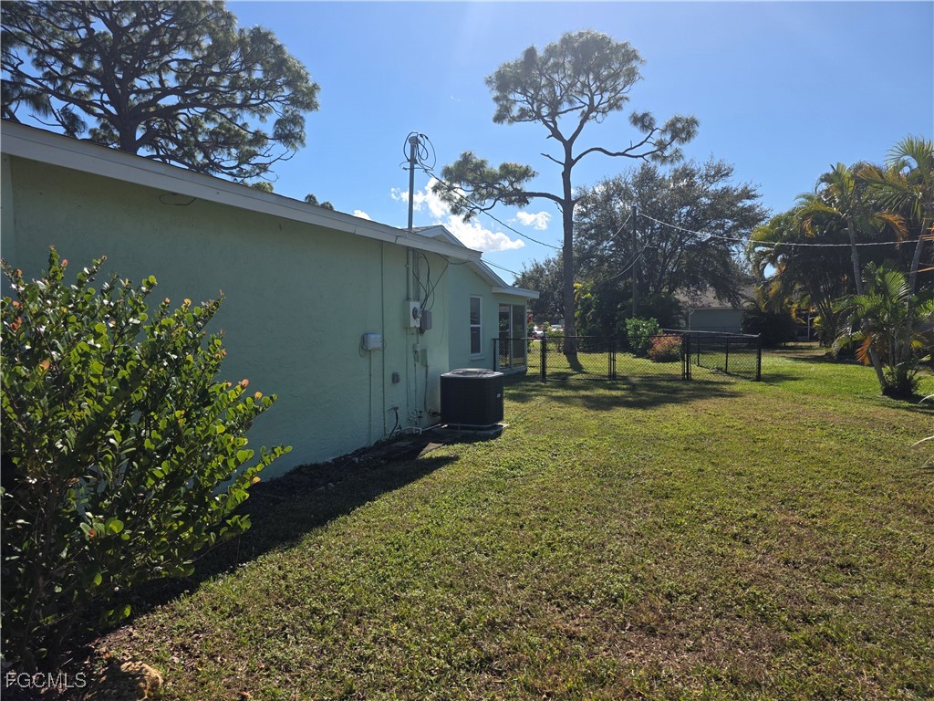 2220 SE 7th Street Cape Coral FL 33990 2026001736 image23
