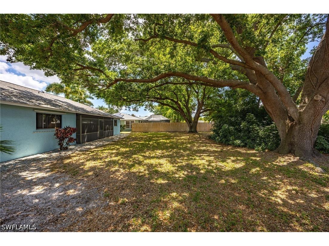 2220 SE 8th Terrace Cape Coral FL 33990 226011736 image28
