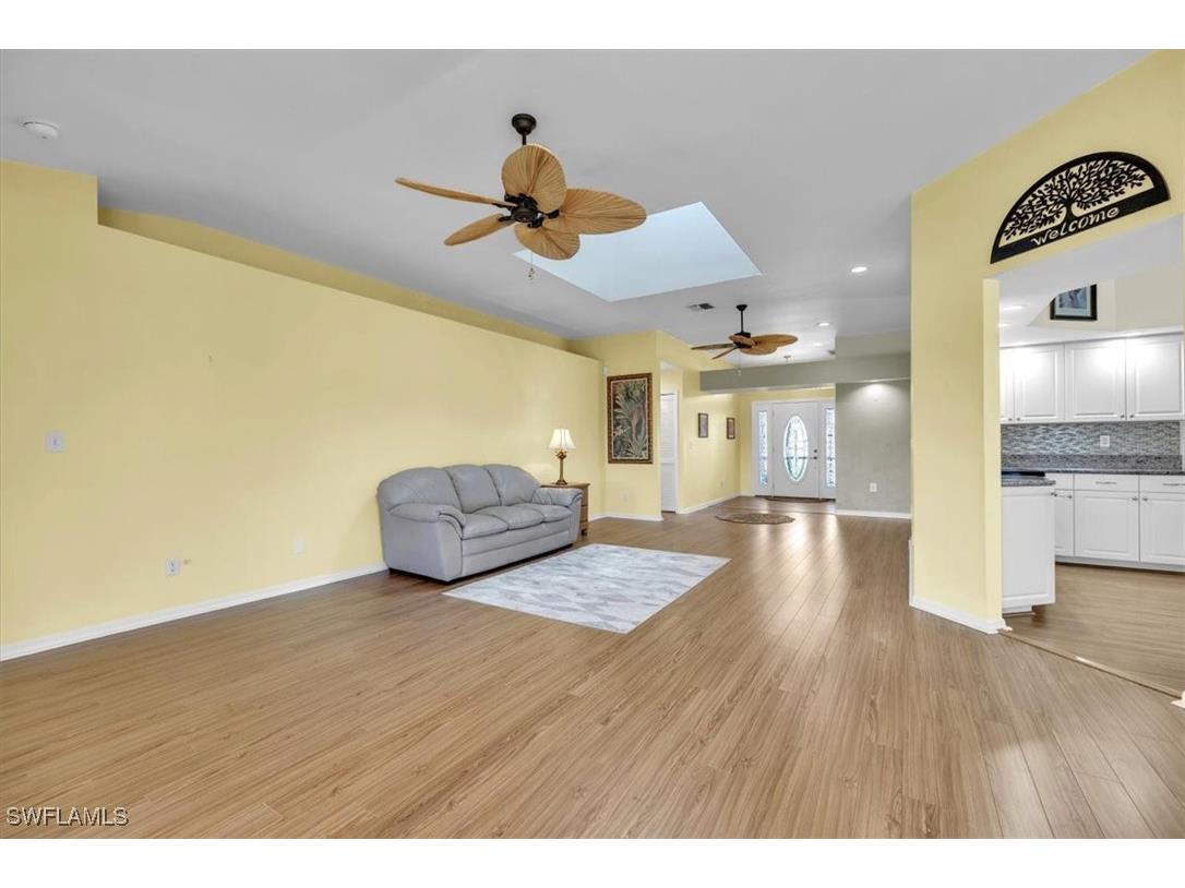 2220 Valparaiso Boulevard North Fort Myers FL 33917 225085064 image10