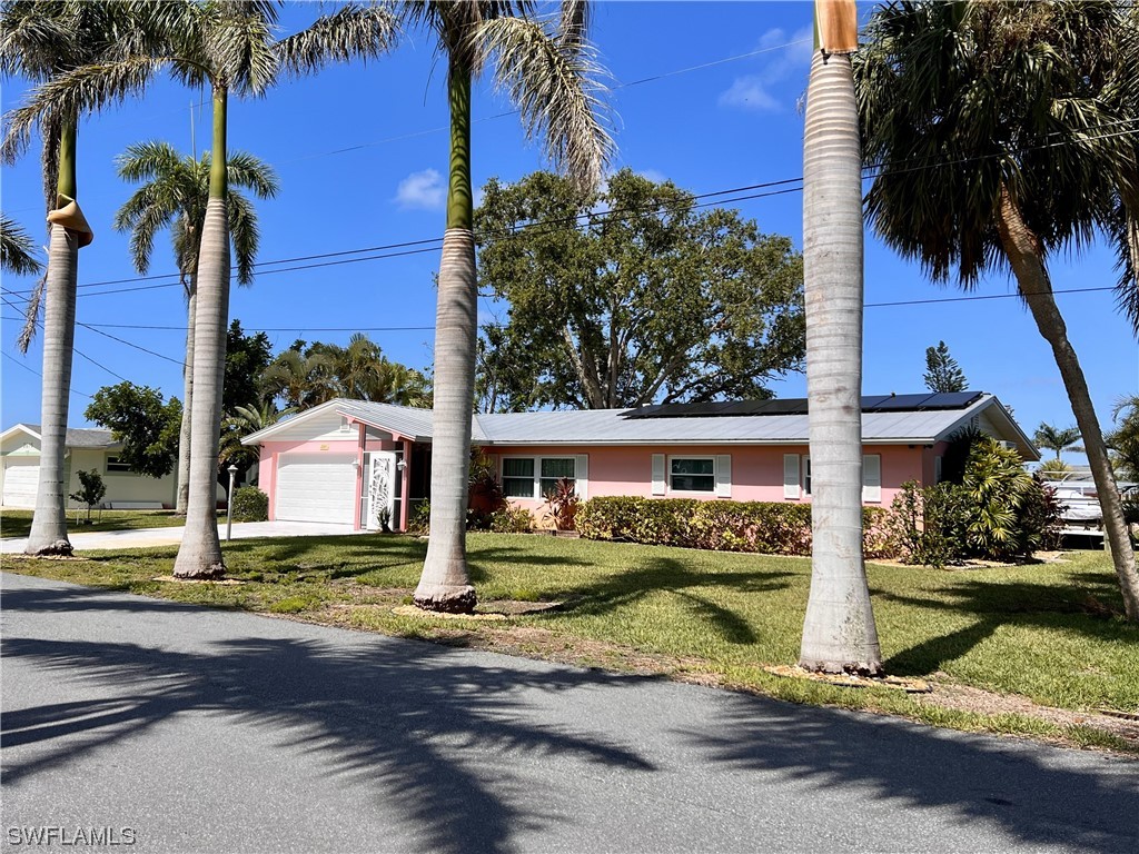 2221 Cape Way North Fort Myers FL 33917 223038875 image1