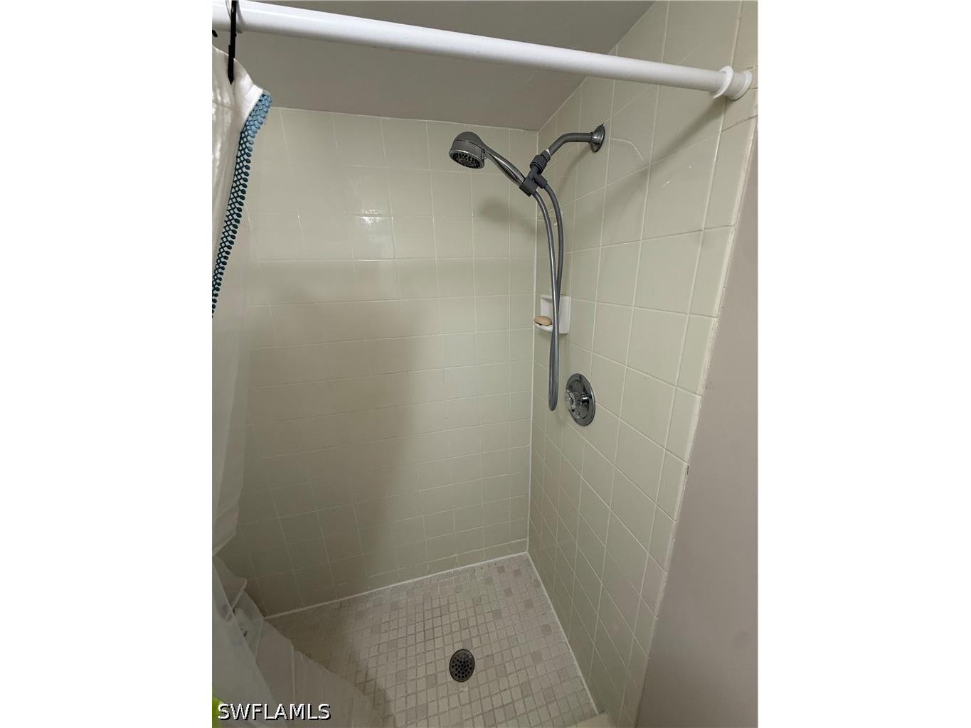 2221 E 5TH ST #21 5th St #21 Lee FL 33936 226021554 image16