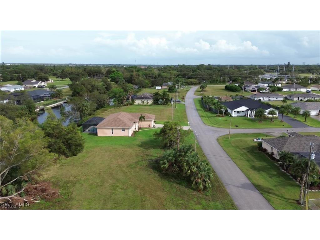 2221 NE 25th Terrace Cape Coral FL 33909 225082490 image3