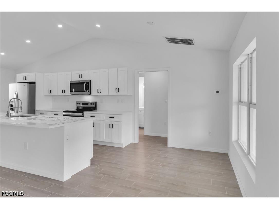 2221 NW 43rd Avenue Cape Coral FL 33993 2026024755 image7