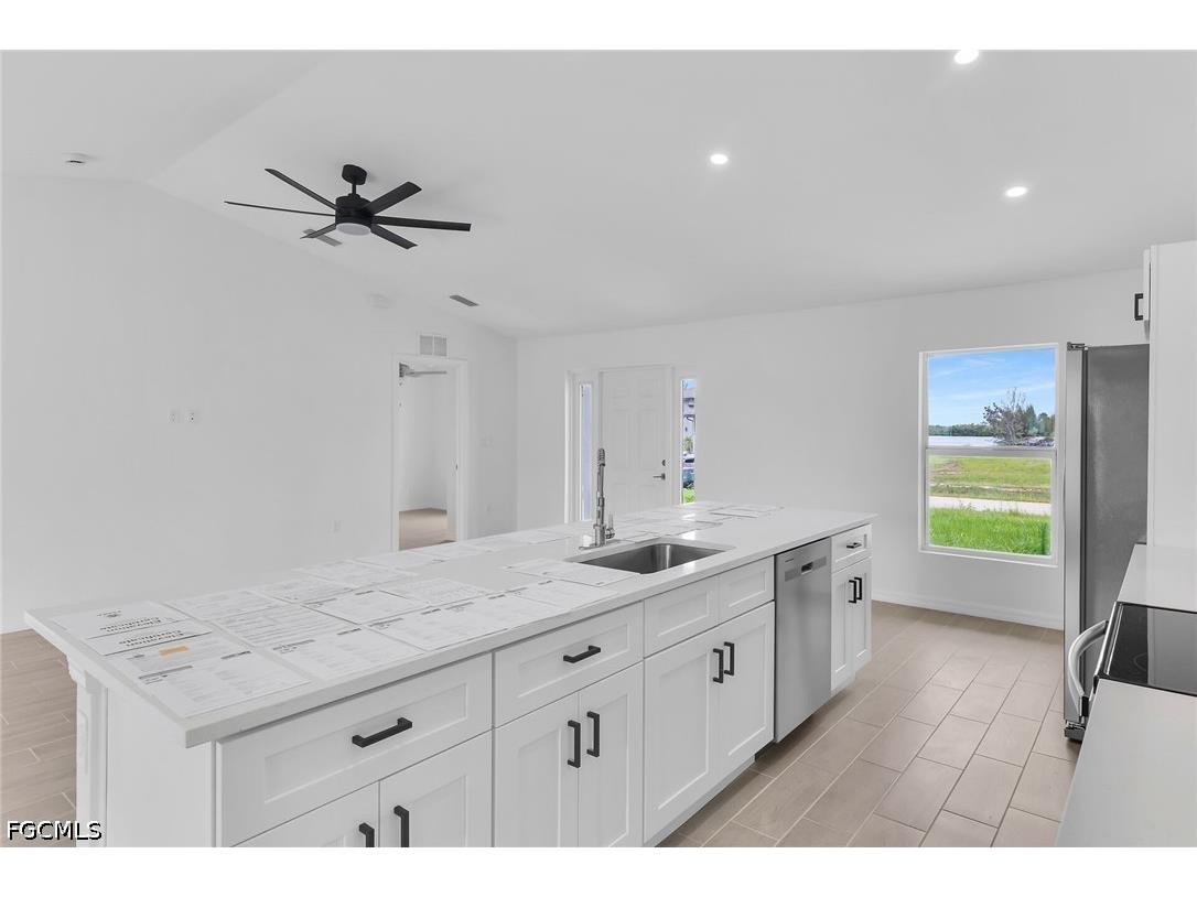 2221 NW 43rd Avenue Cape Coral FL 33993 2026024755 image9