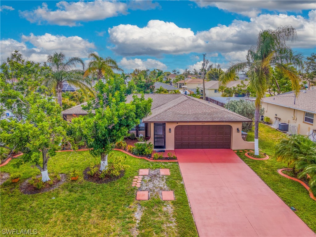 2221 SE Santa Barbara Place Cape Coral FL 33990 223039982 image1