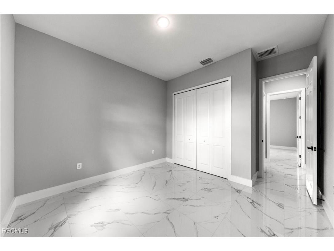 2221 Tropicana Parkway W Cape Coral FL 33993 2025020872 image24