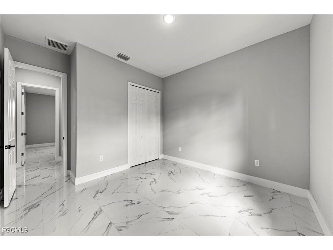 2221 Tropicana Parkway W Cape Coral FL 33993 2025020872 image26