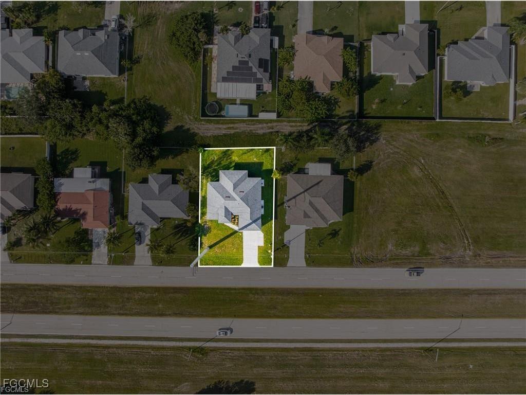 2221 Tropicana Parkway W Cape Coral FL 33993 2025020872 image32