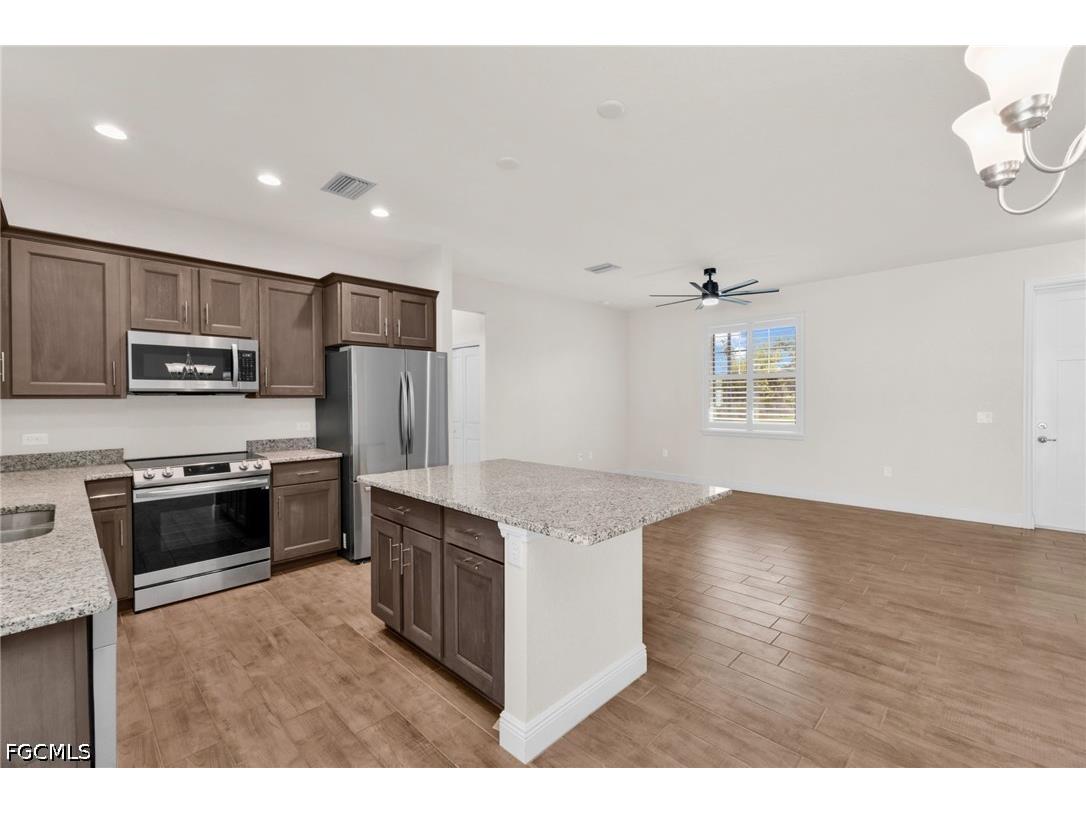 2221 Wakefield Street Port Charlotte FL 33948 2026018165 image13