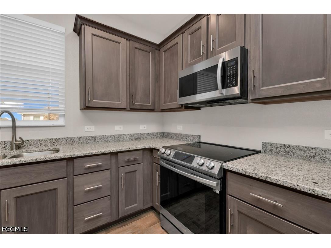 2221 Wakefield Street Port Charlotte FL 33948 2026018165 image16