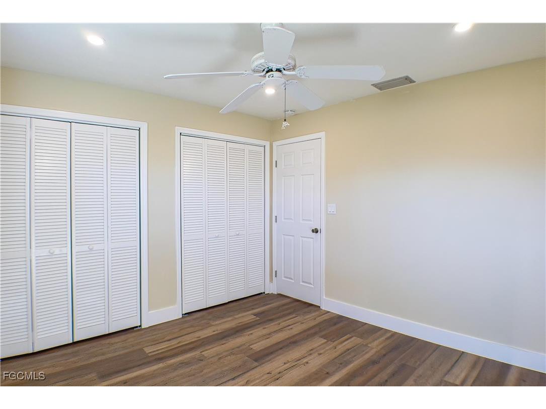 2221 Cape Way North Fort Myers FL 33917 2025020571 image11