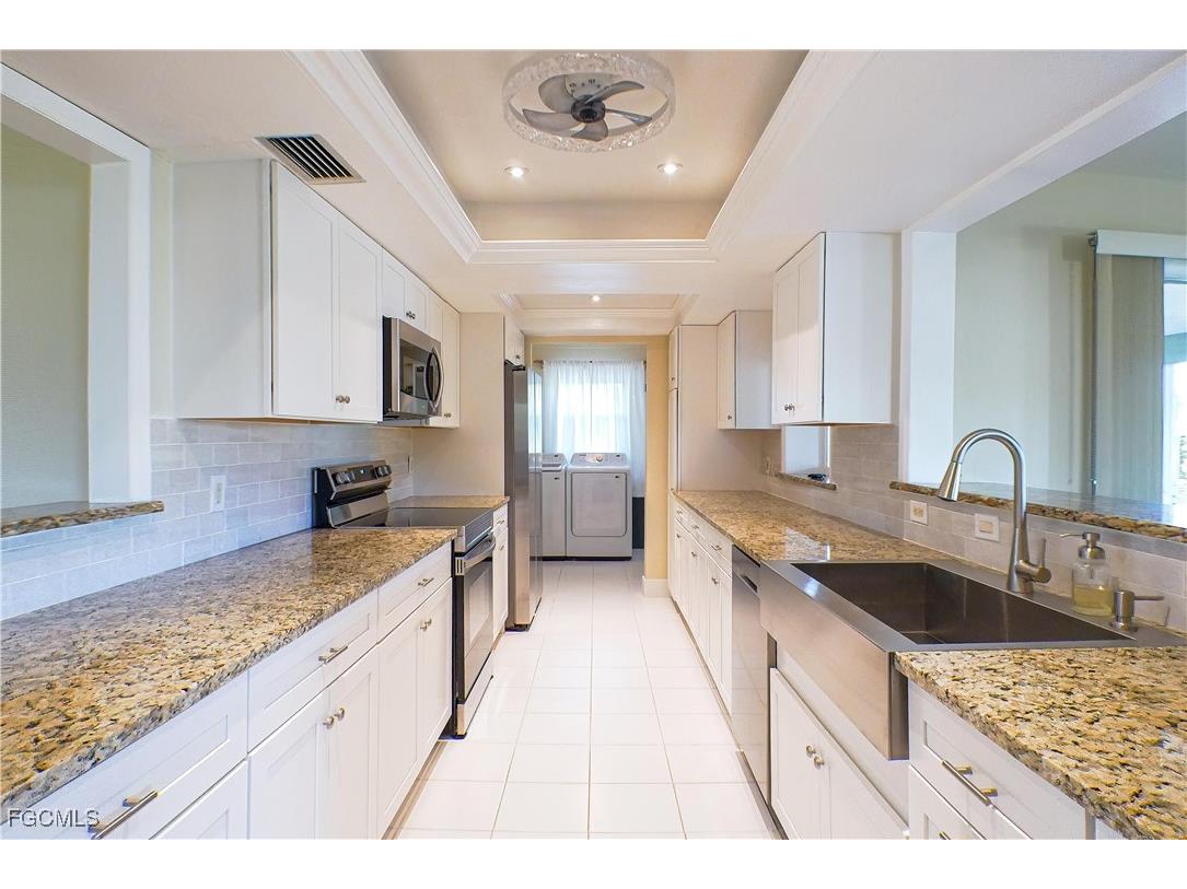 2221 Cape Way North Fort Myers FL 33917 2025020571 image5