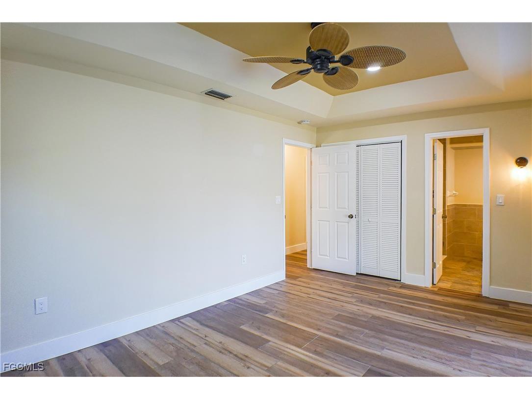 2221 Cape Way North Fort Myers FL 33917 2025020571 image7