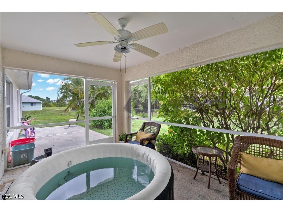 2222 NE 15th Terrace Cape Coral FL 33909 2026023898 image14