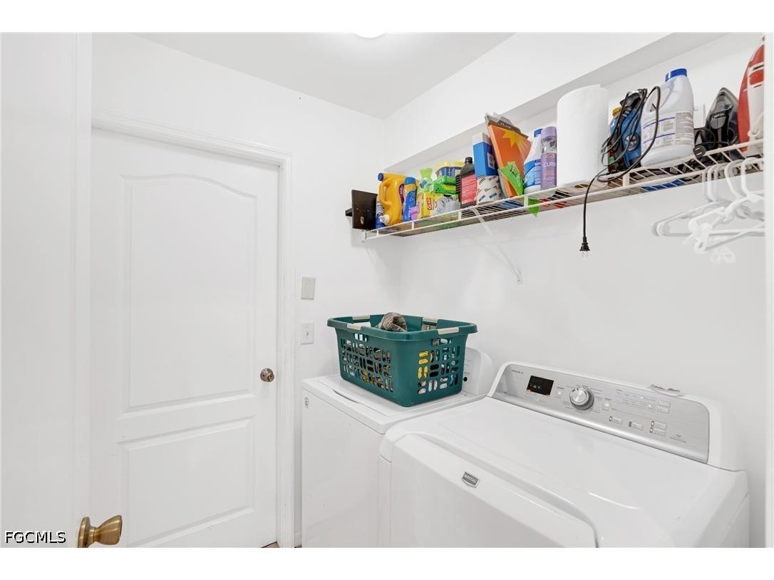 2222 NE 15th Terrace Cape Coral FL 33909 2026023898 image8