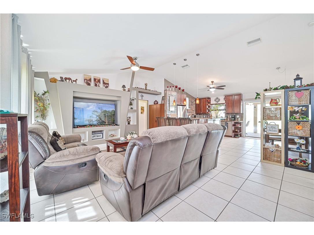 2222 NE 22nd Avenue Cape Coral FL 33909 225057230 image20