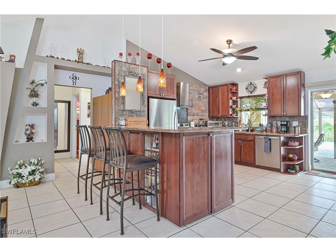 2222 NE 22nd Avenue Cape Coral FL 33909 225057230 image23