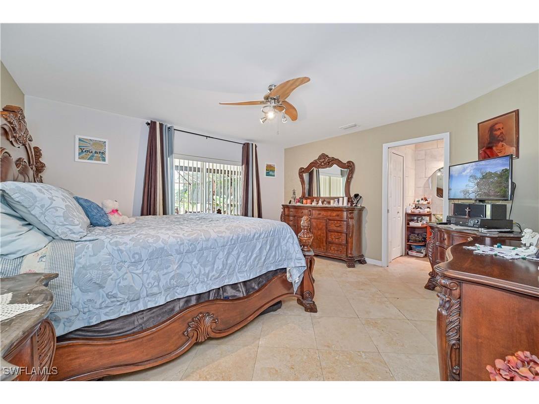 2222 NE 22nd Avenue Cape Coral FL 33909 225057230 image28