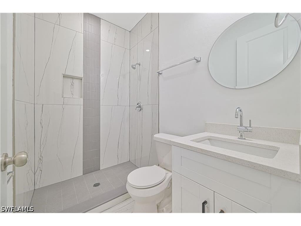2223 Carver Avenue Fort Myers FL 33916 226019718 image18