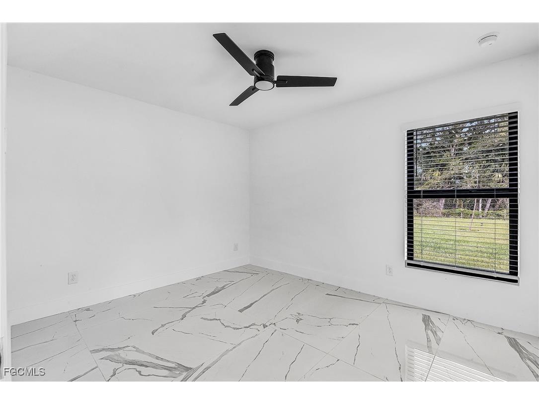 2223 NE 28th Street Cape Coral FL 33909 2025019084 image11
