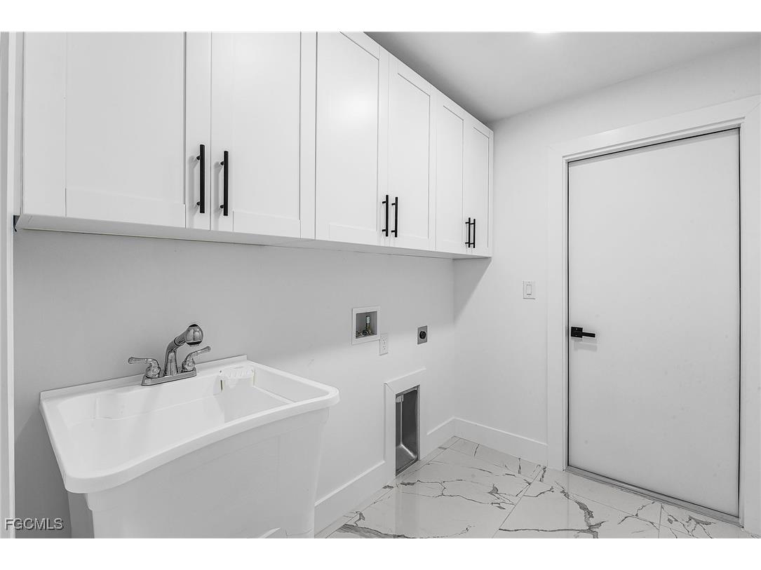 2223 NE 28th Street Cape Coral FL 33909 2025019084 image12