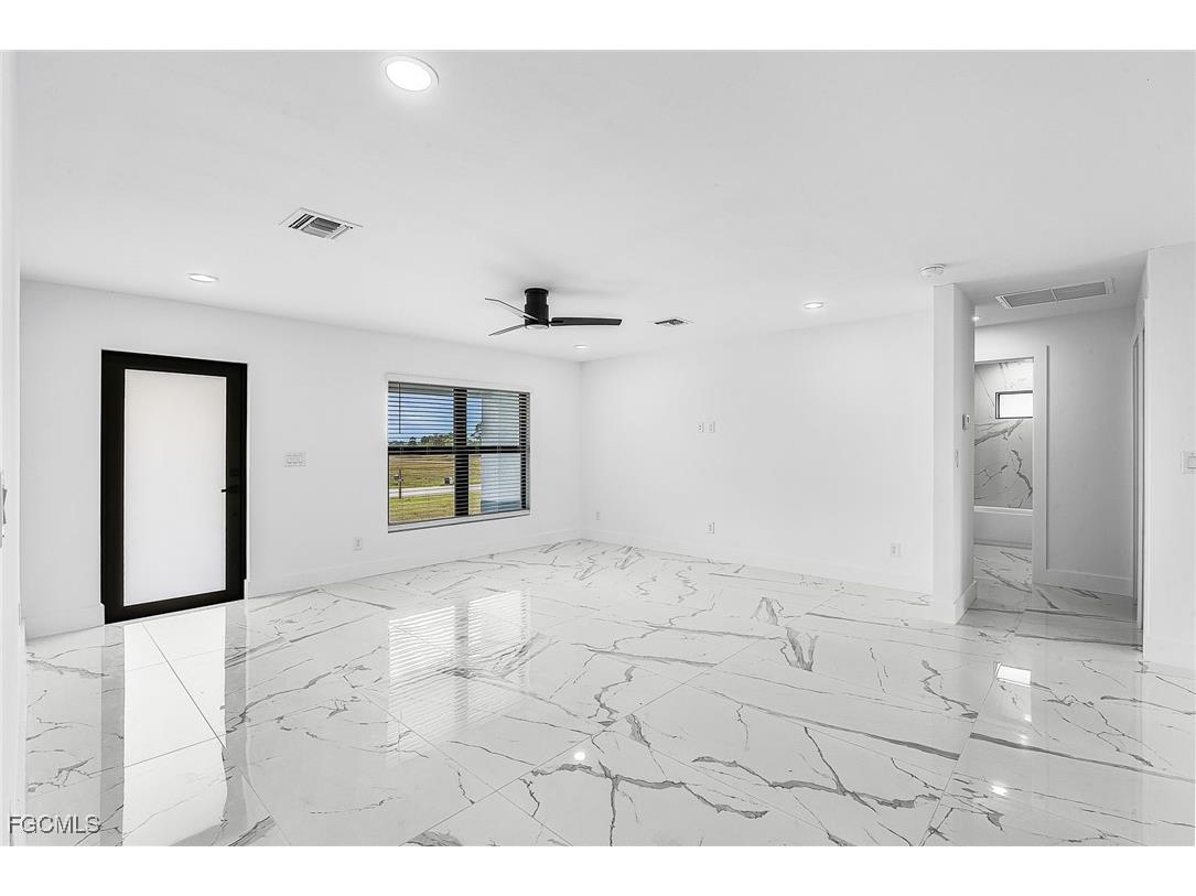 2223 NE 28th Street Cape Coral FL 33909 2025019084 image5