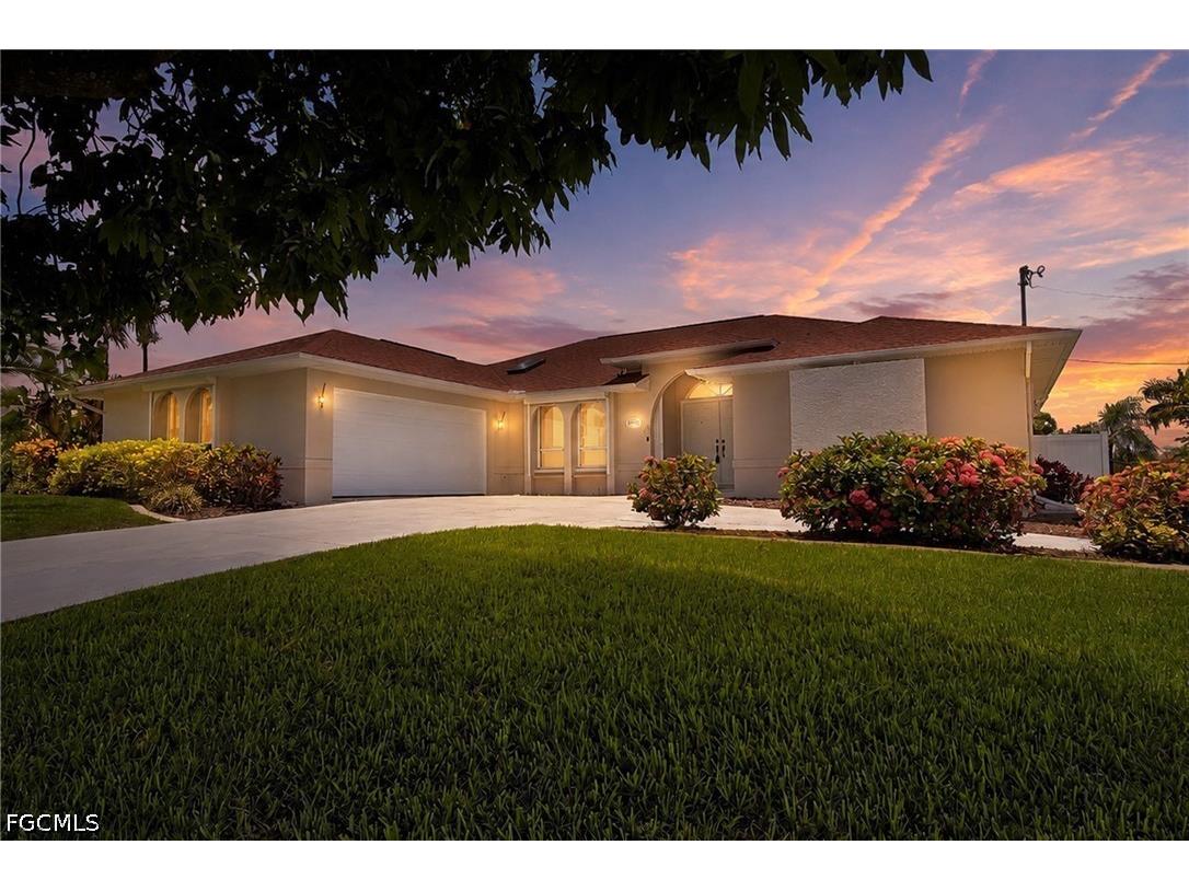 2223 SE 10th Lane Cape Coral FL 33990 2026026381 image1