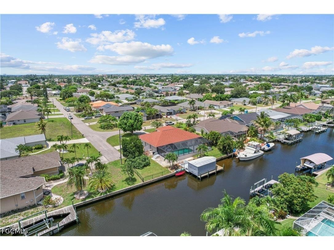 2223 SE 10th Lane Cape Coral FL 33990 2026026381 image46