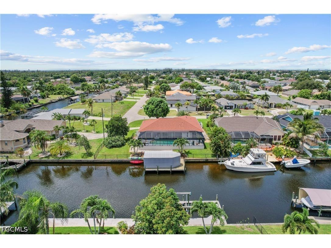2223 SE 10th Lane Cape Coral FL 33990 2026026381 image47